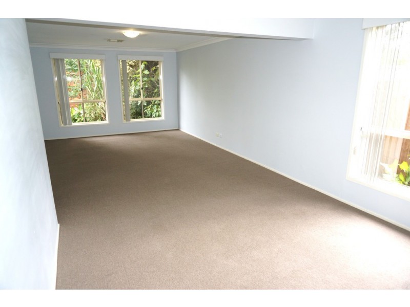 16 Anne Close, Narara NSW 2250