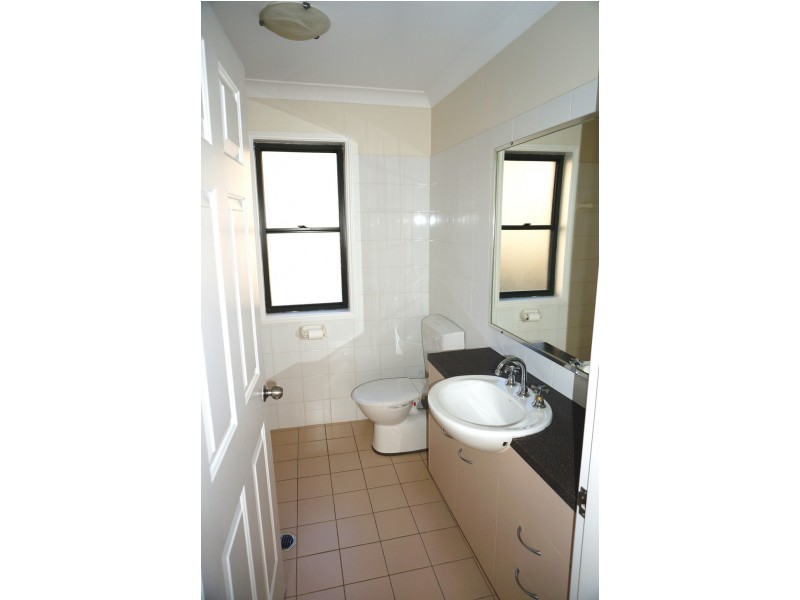 21/61-65 Beane Street, Gosford NSW 2250