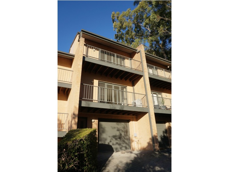 21/61-65 Beane Street, Gosford NSW 2250
