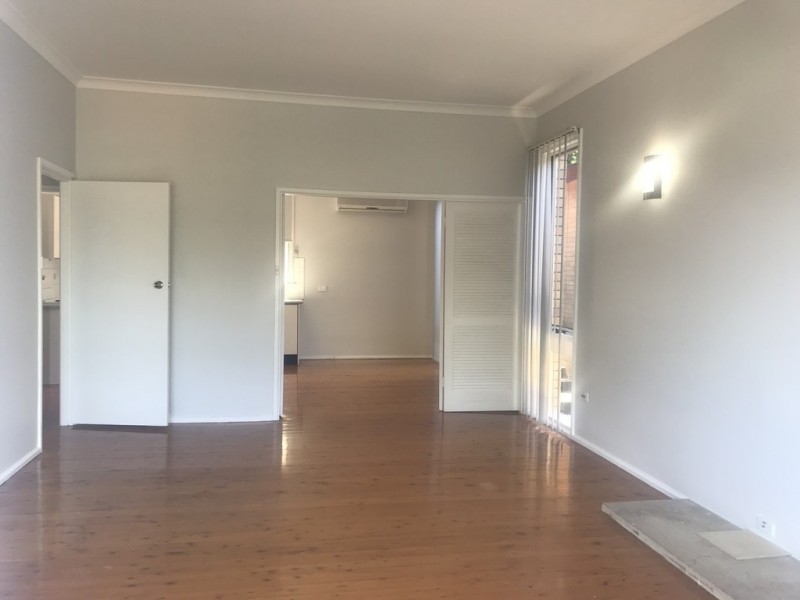 42 Lushington Street, East Gosford NSW 2250