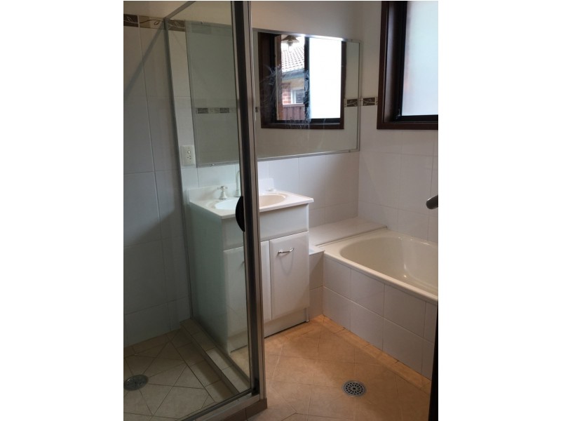 10 Water Street, Kincumber NSW 2251