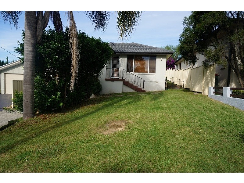 248 The Entrance Road, Erina NSW 2250