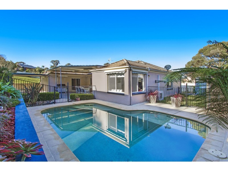 28 Cambourn Drive, Lisarow NSW 2250