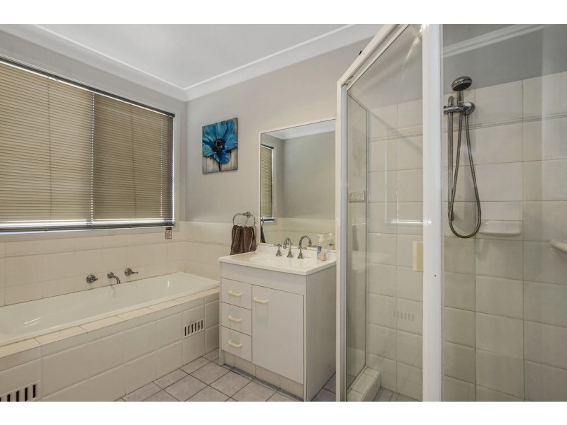 28 Cambourn Drive, Lisarow NSW 2250