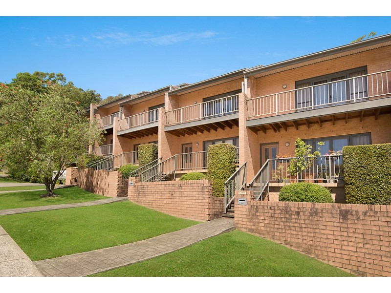 3/61 Beane Street, Gosford NSW 2250