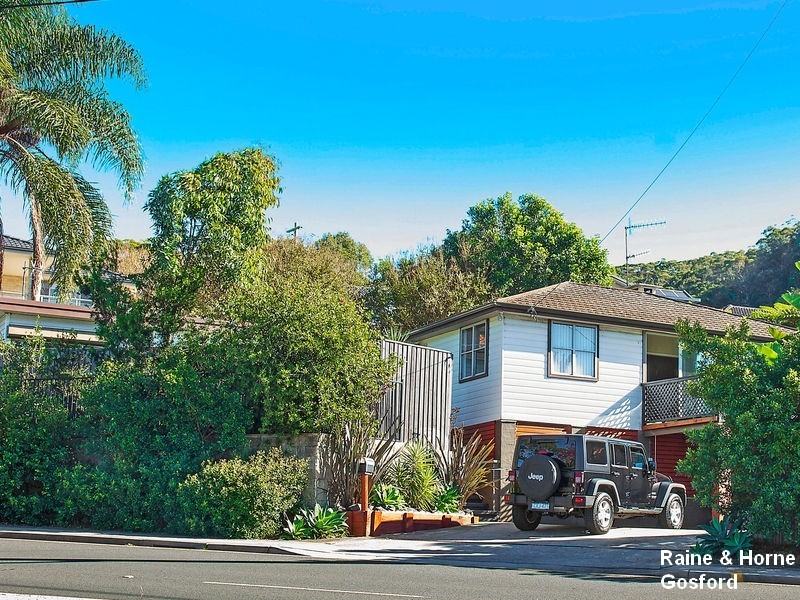 787 The Entrance Road, Wamberal NSW 2260