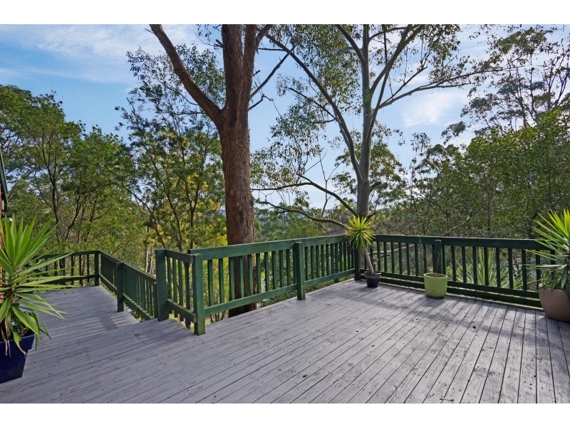 16 The Outlook, North Gosford NSW 2250