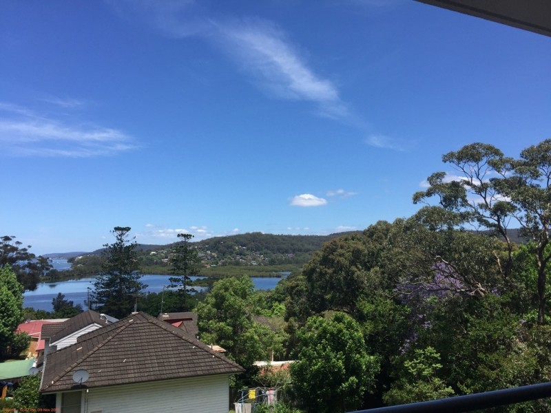 4/10-12 Batley Street, Gosford NSW 2250