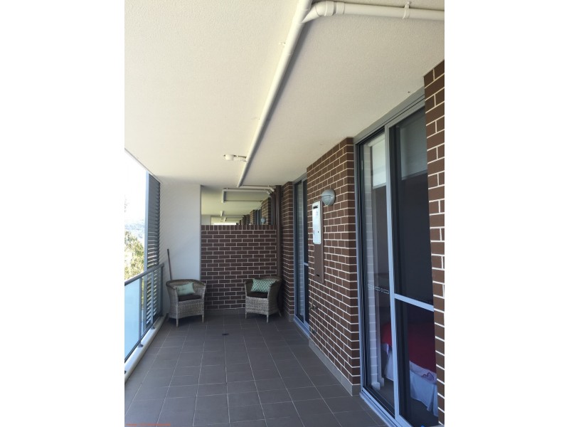 4/10-12 Batley Street, Gosford NSW 2250