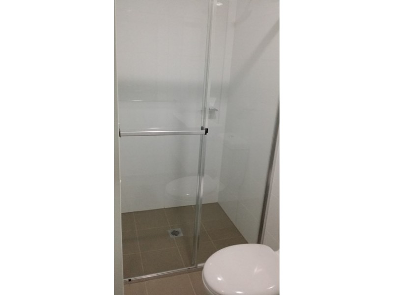 21/10-12 Batley Street, Gosford NSW 2250