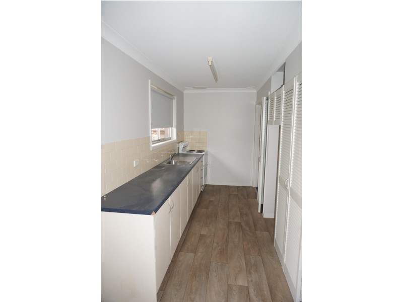 39 Elizabeth Street, Wyoming NSW 2250