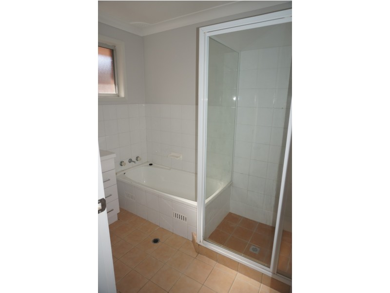 39 Elizabeth Street, Wyoming NSW 2250