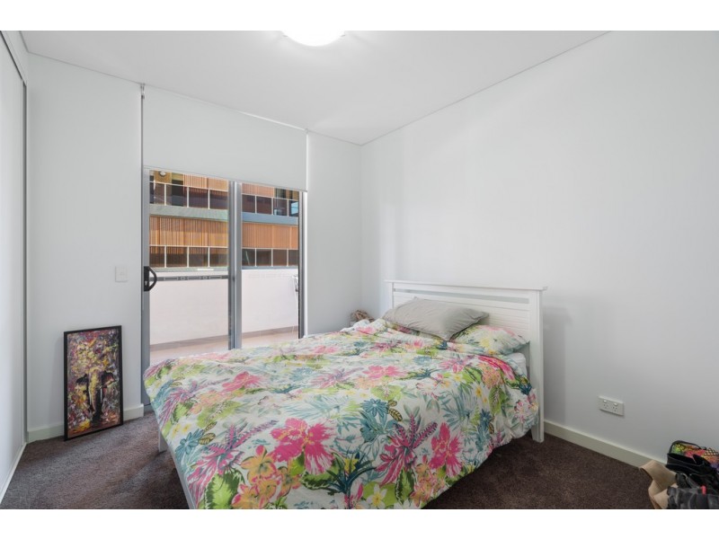 14/10-12 Batley Street, Gosford NSW 2250