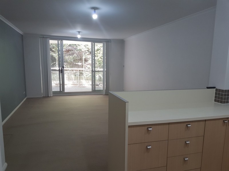 404/80 John Whiteway Drive, Gosford NSW 2250