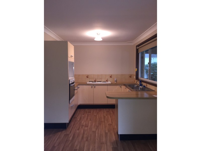 8 Dogwood Close, Wyoming NSW 2250