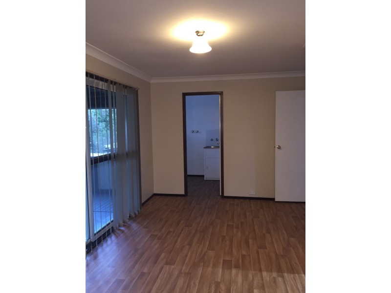 8 Dogwood Close, Wyoming NSW 2250