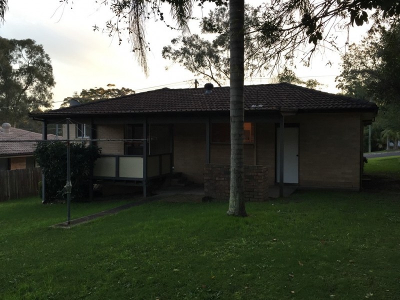 8 Dogwood Close, Wyoming NSW 2250