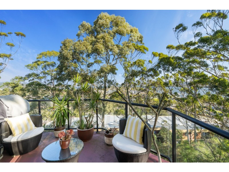 3/84 John Whiteway Drive, Gosford NSW 2250