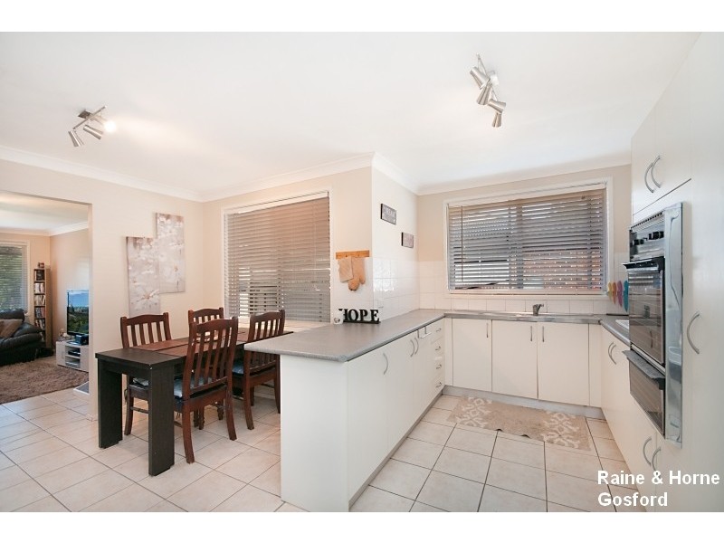 35 Brands Place, Lisarow NSW 2250