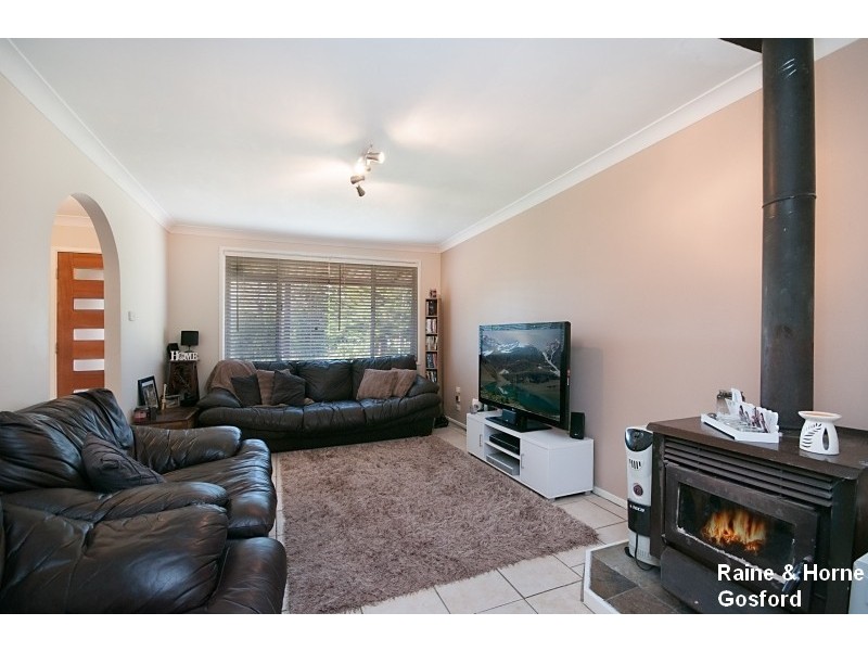 35 Brands Place, Lisarow NSW 2250