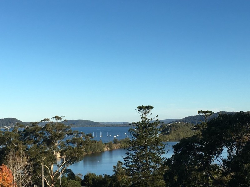 12/10-12 Batley Street, Gosford NSW 2250