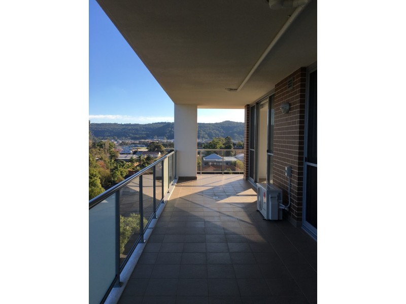 12/10-12 Batley Street, Gosford NSW 2250