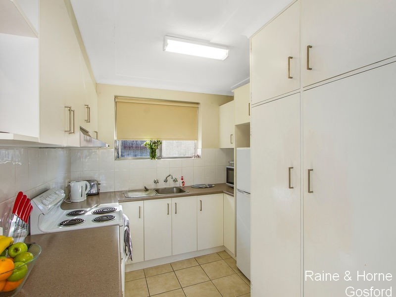 2/9 Riou Street, Gosford NSW 2250