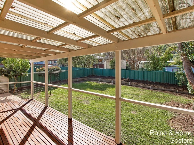 603 Pacific Highway, Wyoming NSW 2250