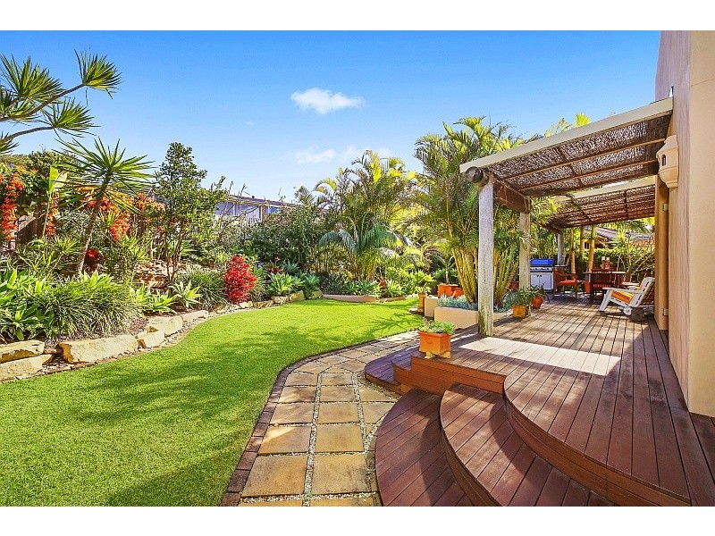 11 Remembrance Drive, Wamberal NSW 2260