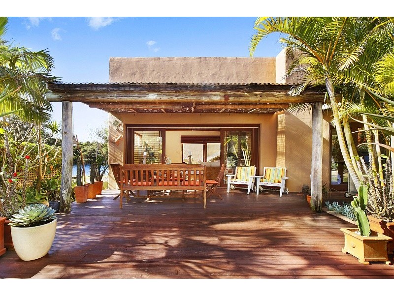 11 Remembrance Drive, Wamberal NSW 2260