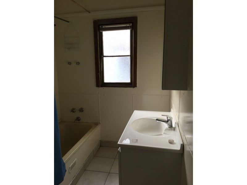 46 Hely Street, West Gosford NSW 2250