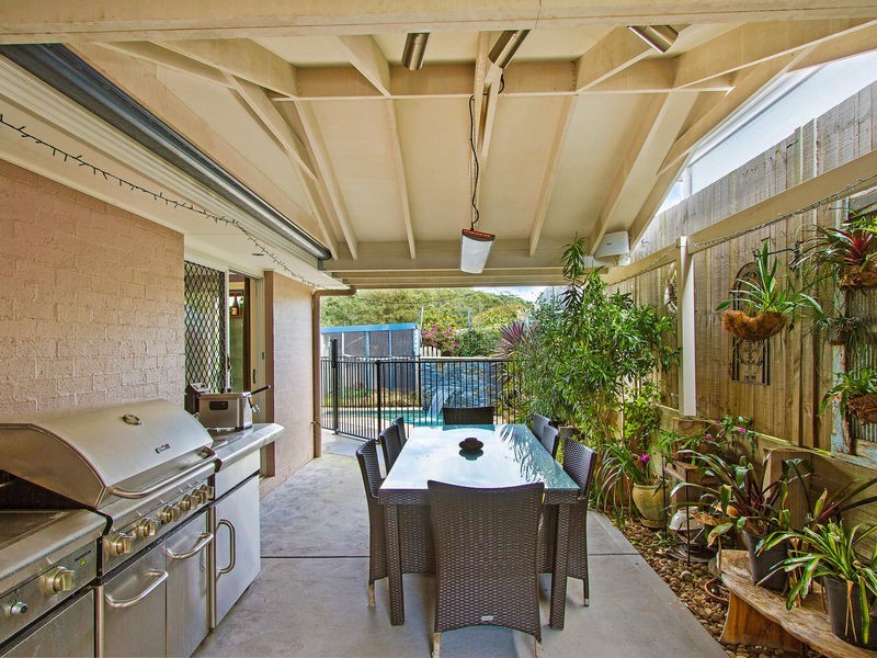 77 Deane Street, Narara NSW 2250