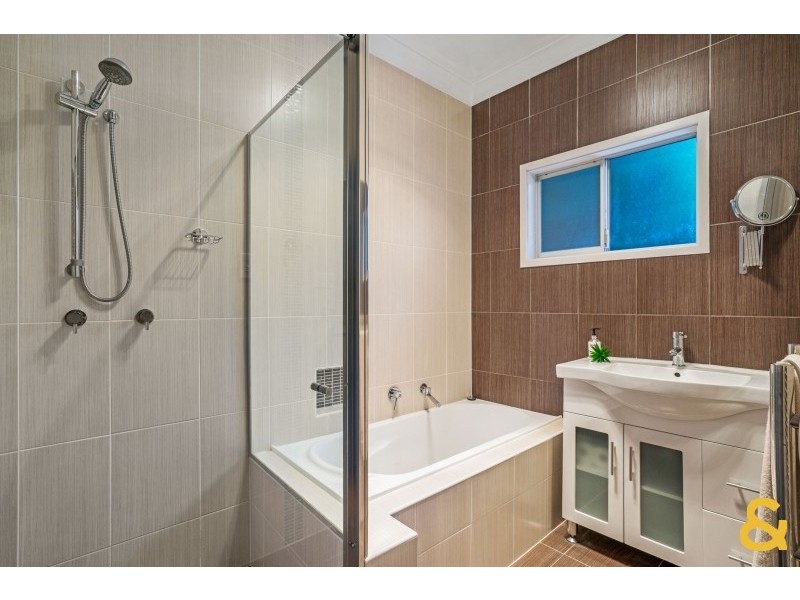 109 Maidens Brush Road, Wyoming NSW 2250