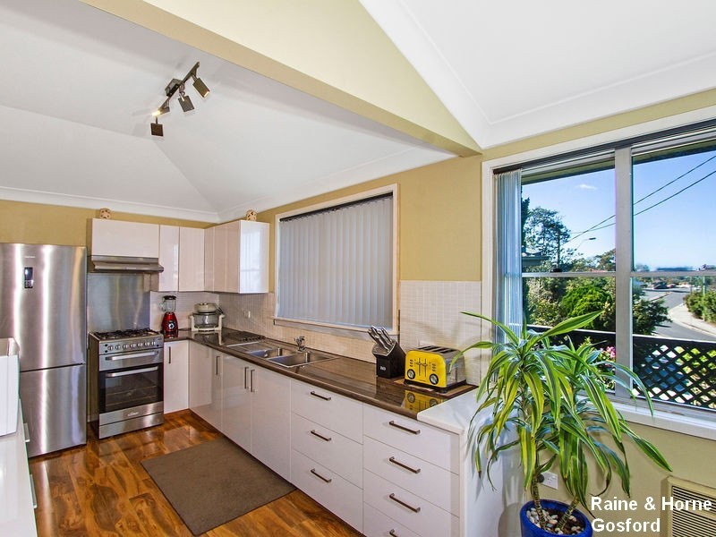 787 The Entrance Road, Wamberal NSW 2260