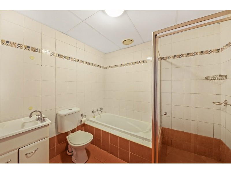 28/19-21 Central Coast Highway, West Gosford NSW 2250