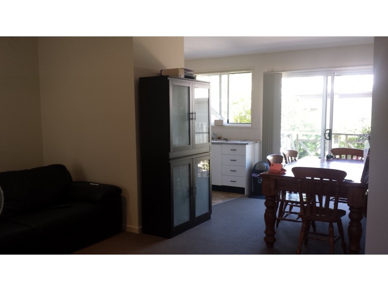 3/401 Mann Street, Gosford NSW 2250