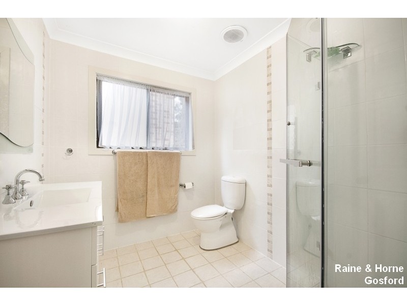 7 Nalkari Avenue, Wyoming NSW 2250