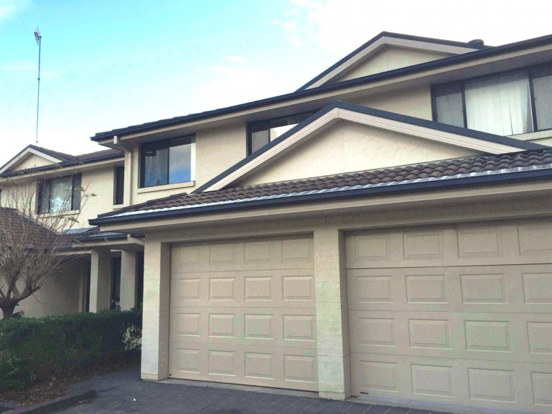 4/164 Albany Street, Point Frederick NSW 2250