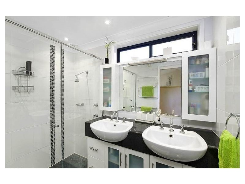 15 Indra Road, Tascott NSW 2250