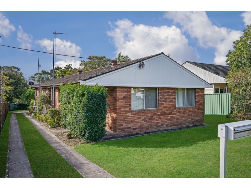 1/6 Sinclair Street, Gosford NSW 2250