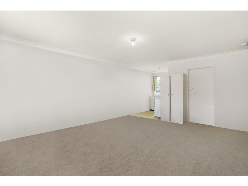 1/6 Sinclair Street, Gosford NSW 2250