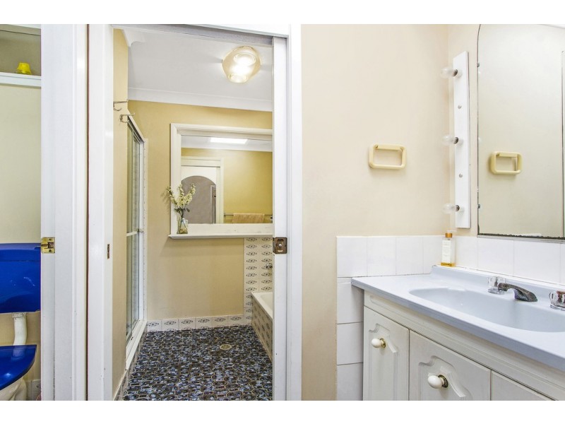 22 Marshdale Road, Springfield NSW 2250