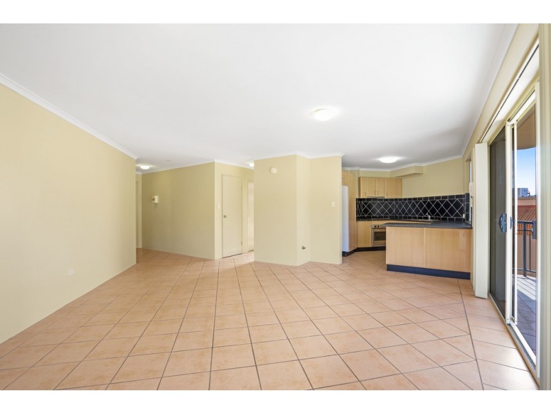 14/12-14 Hills Street, Gosford NSW 2250