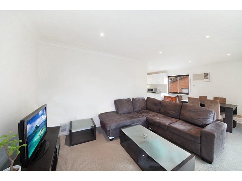 77 Georgia Avenue, Wyoming NSW 2250