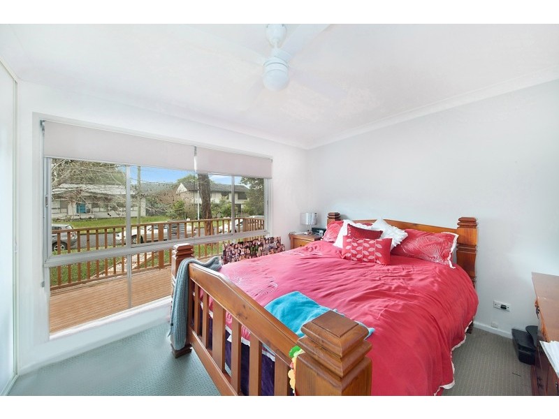 77 Georgia Avenue, Wyoming NSW 2250