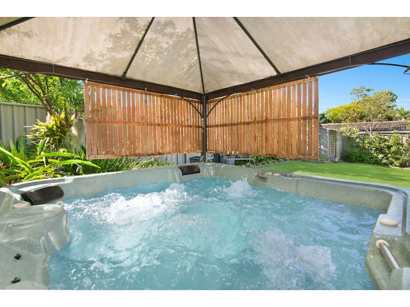 12 Gilda Drive, Narara NSW 2250