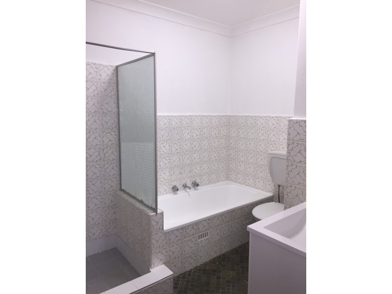 7/11 Sinclair Street aka 7/76 Faunce Street West, Gosford NSW 2250