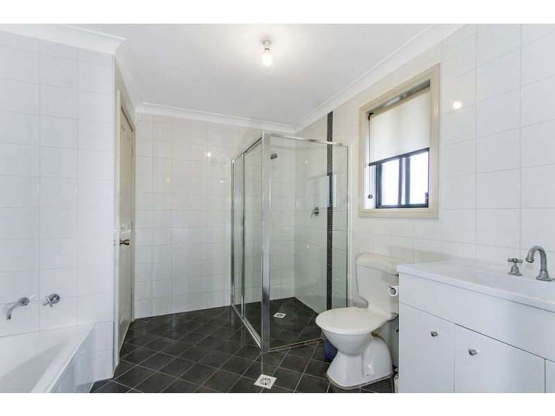 75 Deane Street, Narara NSW 2250