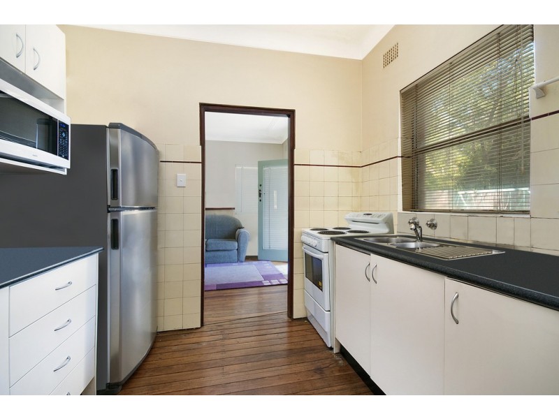 6 Kibble Street, Gosford NSW 2250