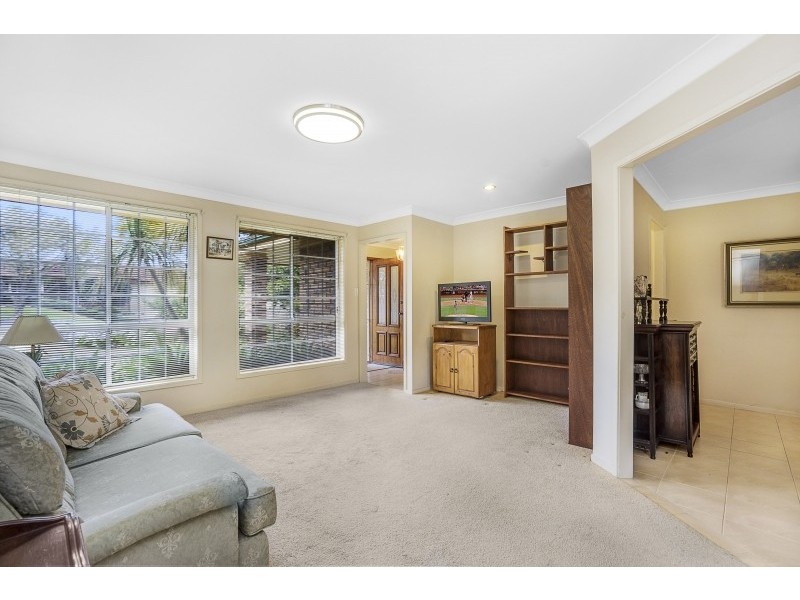 3 Lamont Close, Green Point NSW 2251